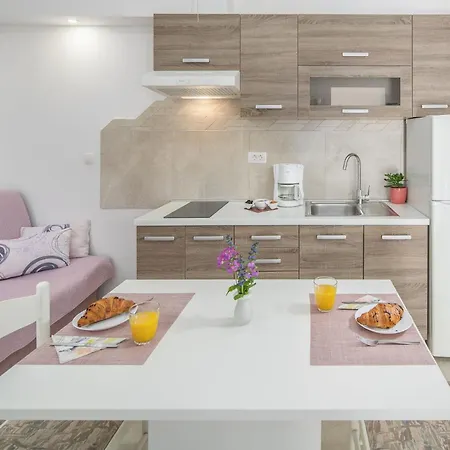 Katana Apartment