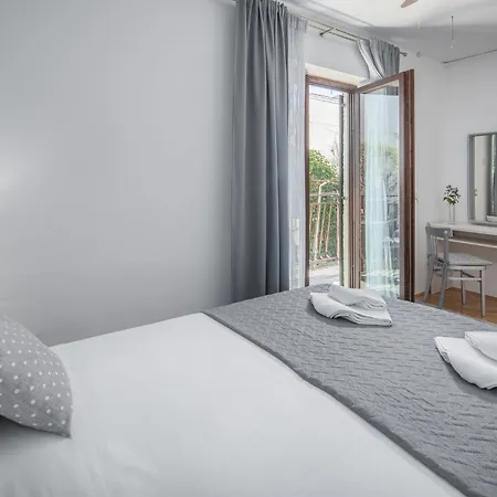 Katana Apartment