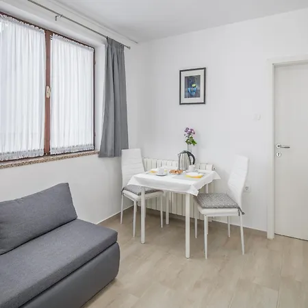Apartment Katana Porec