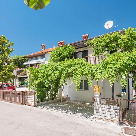 Katana Lägenhet Poreč